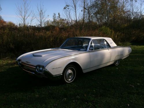 1961 thunderbird