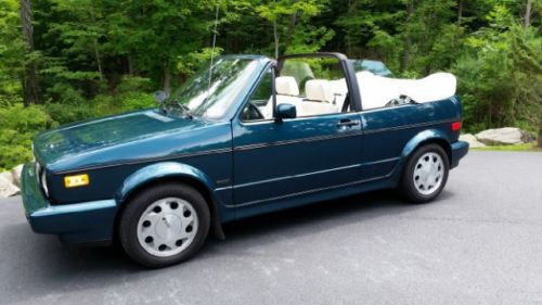 1992 volkswagen cabriolet classic convertible 2-door 1.8l