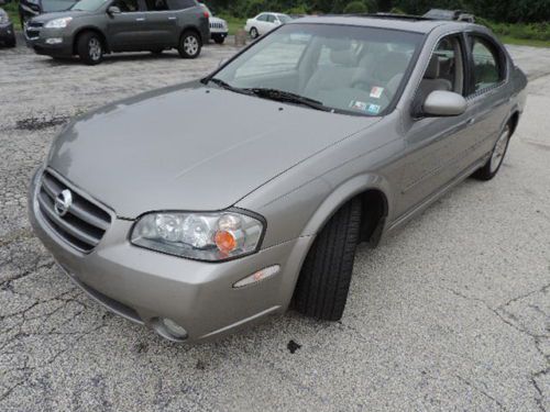 03 maxima se 157k miles v6 looks great alloy moonroof runs fine no reserve