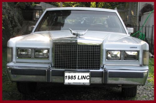 85 Lincoln Towncar Under 77k Original miles, Runs Great., US $1,800.00, image 17