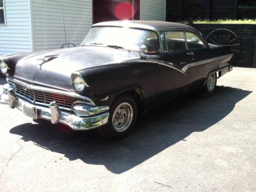 1956 FORD VICTORIA TWO DOOR HARDTOP, image 2