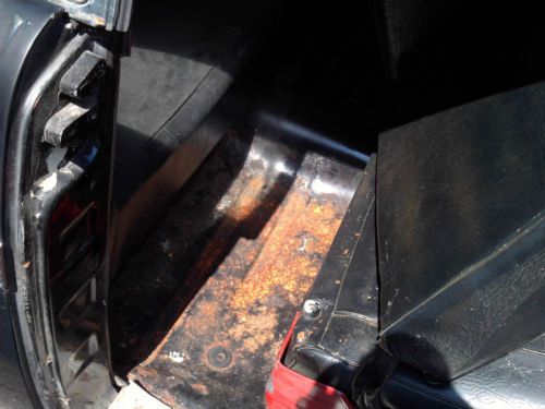 1956 FORD VICTORIA TWO DOOR HARDTOP, image 5