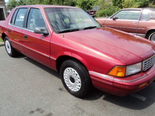 1995 plymouth acclaim 49,000 senior driven miles 2.5-4cylinder cruise&#034; no reseve