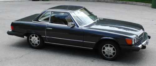 Mercedes 1984 380sl gunmetal grey excellent plus.