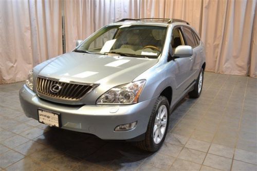 Navigation,awd,leather,moonroof,clean carfax,v6,one owner,3 keys