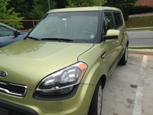 2013 kia soul base hatchback 4-door 1.6l