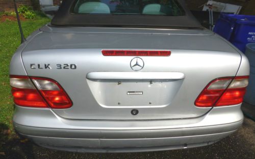 1999 Mercedes-Benz CLK - Accident, image 2