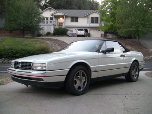 1990 Cadillac Allante Roadster 4.5L V8, image 2