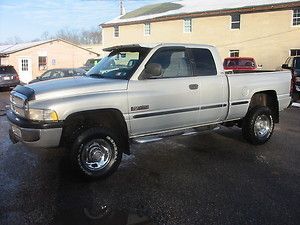 99 dodge ram 2500 slt 4x4 quad shortbox 75k orig miles 5 speed cummins diesel