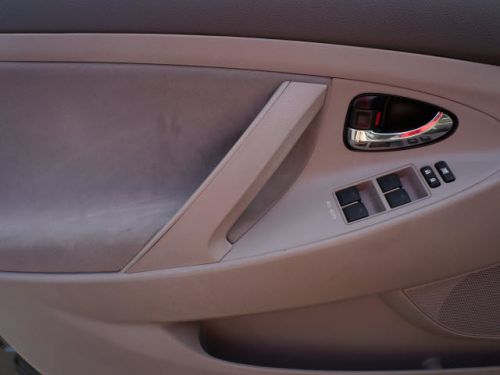 2011 Toyota Camry LE, US $17,660.00, image 2