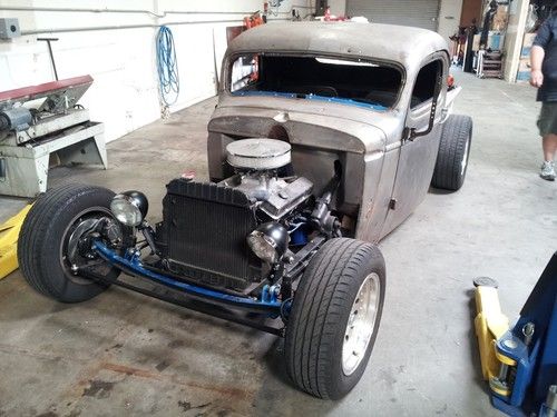 Completed rat rod .... 1939 chevy truck, fully driveable...automatic...305ci v8