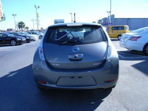 2014 nissan leaf s