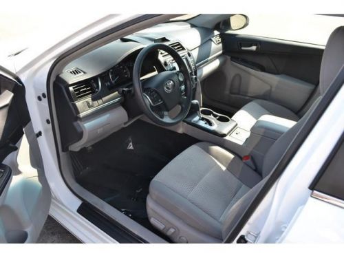 2013 toyota camry le