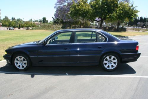 2001 bmw 740il base sedan 4-door 4.4l