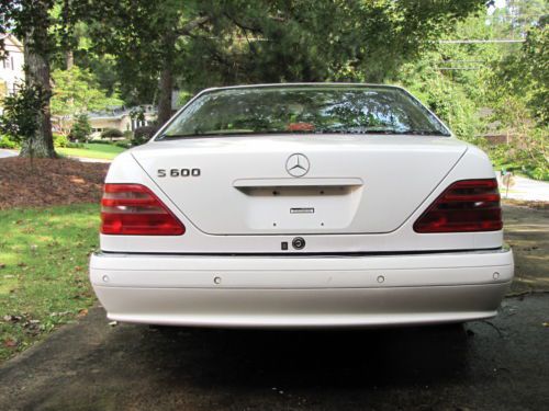 1997 Mercedes-Benz S600 2 door coupe. Motor locked, for parts., image 3