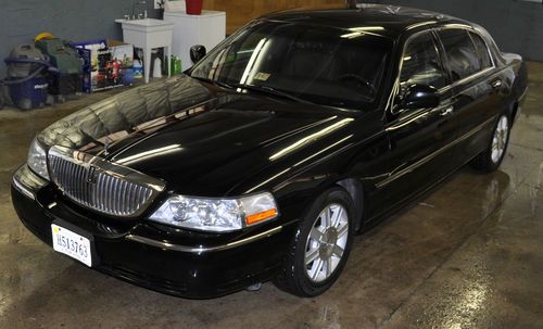 No reserve great deal black "l" series lincoln town car - limousine livery limo