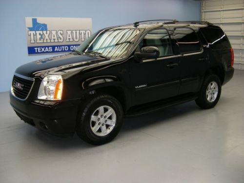 We finance!!! 2011 gmc yukon slt 4x4 flexfuel bose onstar 3rd row tow texas auto