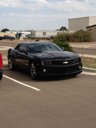 2011 chevrolet camaro ss coupe 2-door 6.2l rs package