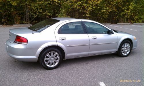 2004 sebring gray, 6cd w/ premium sound, sunroof