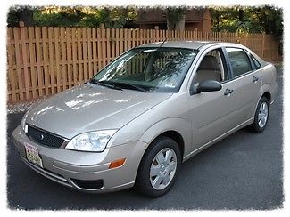 2007 ford focus se automatic 4 doors cold a/c cruise  24958 low miles clean