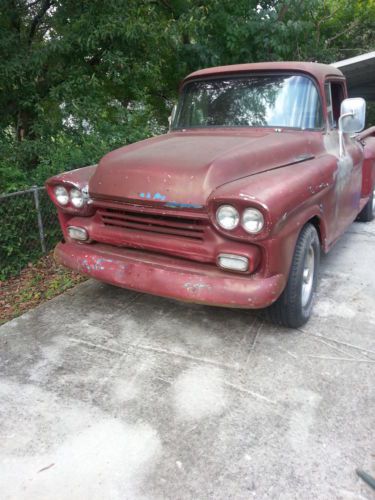 1958 chev truck,with rebuild 350 engine in very good condition.nice project