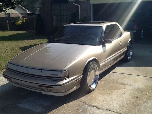 1992 oldsmobile toronado trofeo coupe 2-door 3.8l