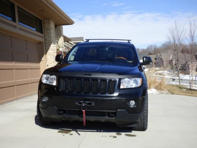 Jeep grand cherokee overland sport utility 4-door