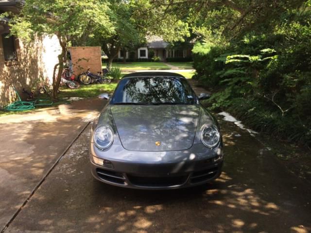 Porsche 911 carrera cabriolet