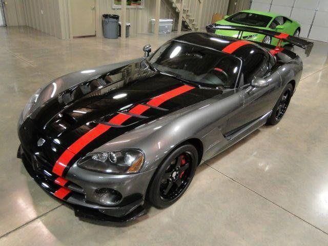 Dodge: viper acr