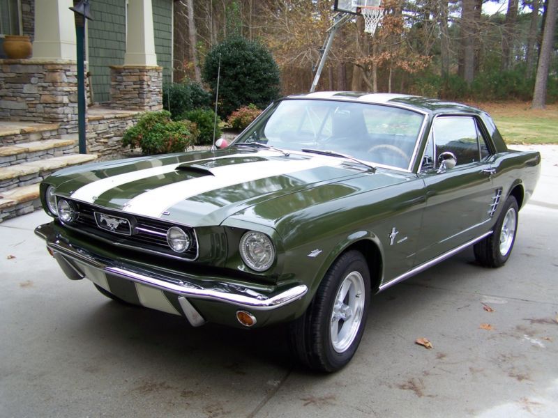 1966 ford mustang