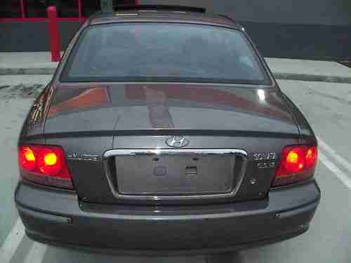 2002 Hyundai Sonata GLS Edition Moonroof.108k Drives Perfect! Very Low Reserve!, image 8