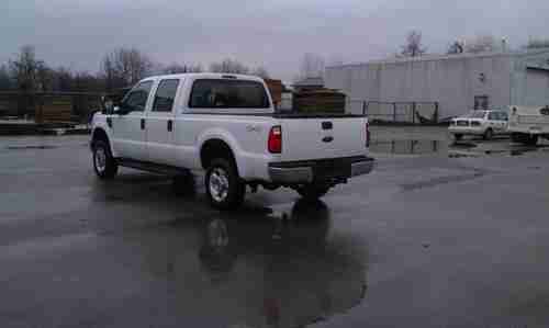 2010 Ford F-250 Crew Cab, image 3