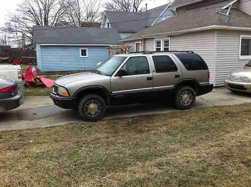 1998 GMC Jimmy SLT auto4X4 fully loaded leather sun roof custom 2-tone paint, image 6