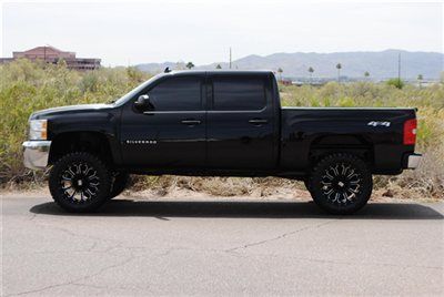 Lifted 2013 chevy silveardo 1500 4x4...lifted chevy silverado 1500 5.3l...lifted