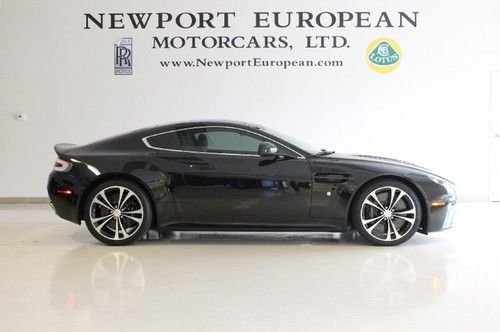 Rare, 2011, carbon black  aston martin v12 vantage!