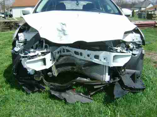 2012 FORD FOCUS SE 4DR ONLY 9,764 MILES BODY MAN'S SPECIAL CLEAN TITLE BANK REPO, image 19