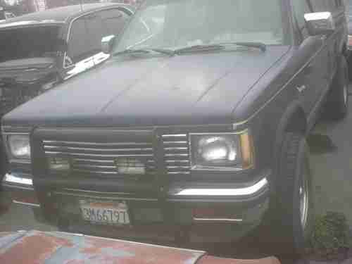 1987 S10 4x4 parts truck, US $1,000.00, image 2