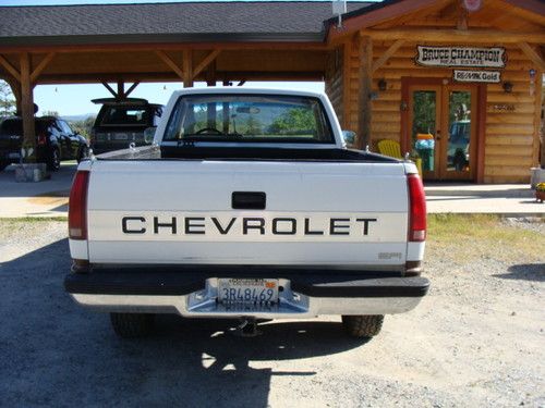 1988 chevy silverado  c1500 4x4 truck