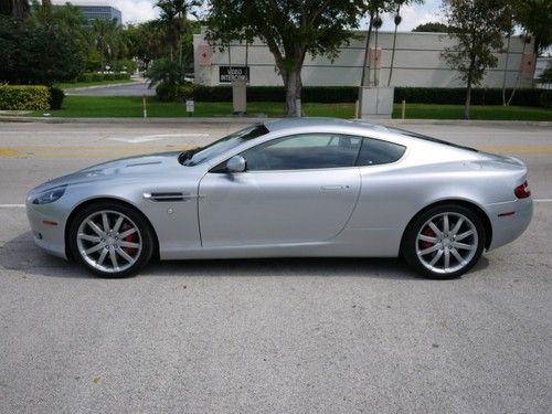 2005 aston martin db9 base coupe 2-door 6.0l