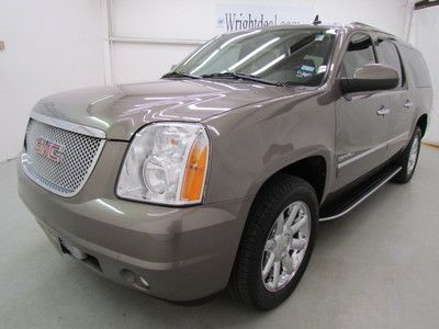 One owner new condition sunroof navigation rear intertainment leather seats 6.2l