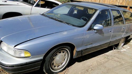 1992 oldsmobile 98 custom cruiser wagon with vista roof 5.7 v8 loaded