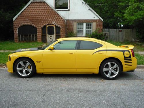2006 dodge charger daytona r/t sedan 4-door 5.7l