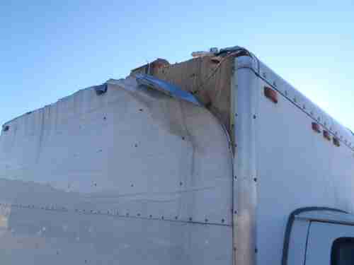 2005 GMC SAVANA CUTAWAY BOX TRUCK, image 10