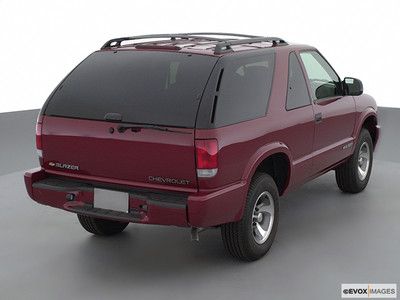 2000 chevrolet blazer ls sport utility 4-door 4.3l