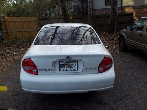 2001 nissan maxima gle sedan 4-door 3.0l