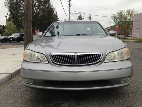 2000 infiniti i30 base sedan 4-door 3.0l clean nice cheap auto god mpg v6 4 door