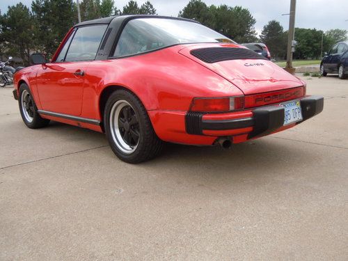 1985 Porsche 911 Carrera Coupe 2-Door 3.2L, image 14