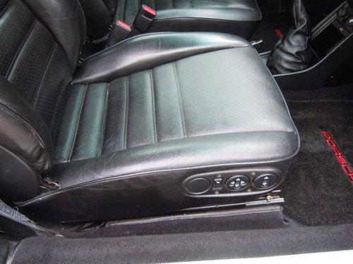 1985 Porsche 911 Carrera Coupe 2-Door 3.2L, image 21