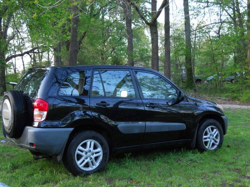 2001 toyota rav 4-as is-needs work