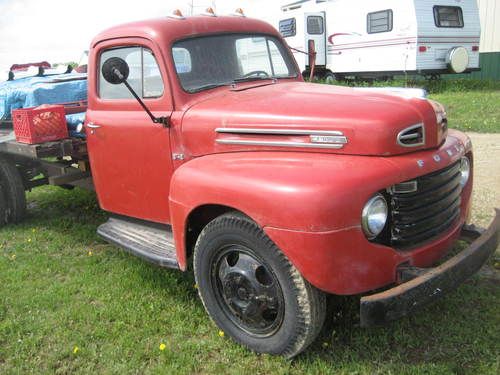 Ford 1949 f4 flatbed truck